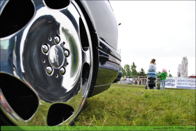 VAG 215.jpg