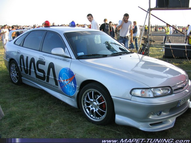 Mazda 626 (03).JPG