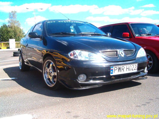megane1.jpg