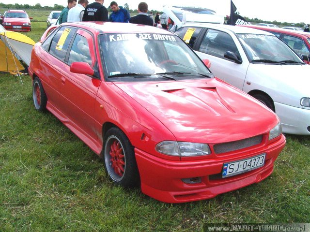 astra_czerwona.jpg