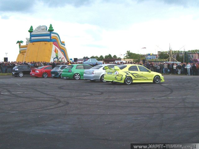auto_zlotu_2.jpg